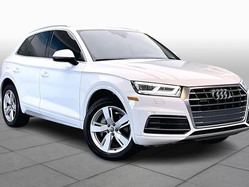 Used 2018 Audi Q5 2.0T Premium Plus w/ Premium Plus Package image 2