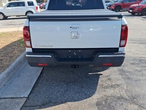 Used 2018 Honda Ridgeline RTL-T image 5