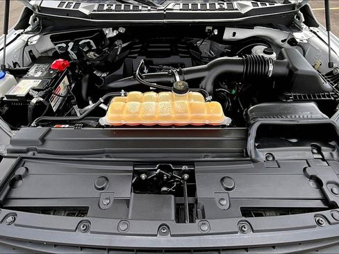 Used 2018 Ford F150 XL image 9