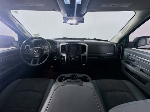 Used 2017 RAM 1500 Big Horn image 10