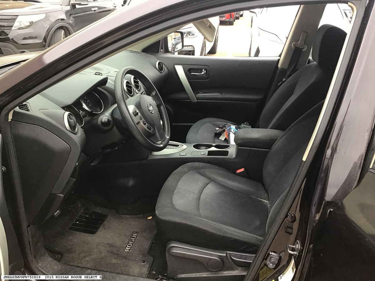Used 2015 Nissan Rogue S w/ Convenience Package AWD/4WD image 8