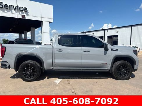 Used 2024 GMC Sierra 1500 AT4 w/ Technology Package AWD/4WD image 25