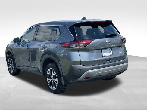 Certified 2023 Nissan Rogue SV image 5