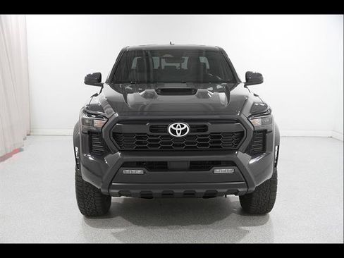 Used 2024 Toyota Tacoma TRD Sport w/ TRD Sport Upgrade Package AWD/4WD image 2