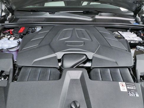 New 2026 Porsche Cayenne AWD/4WD image 35
