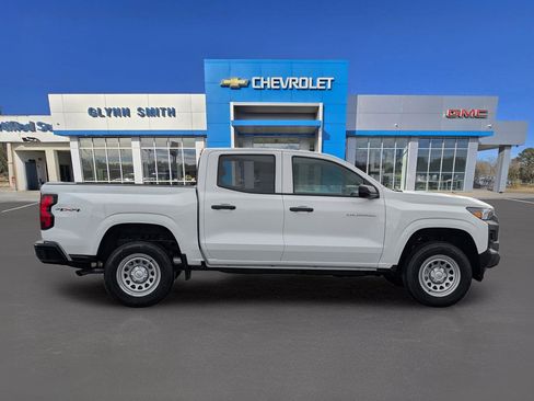 New 2026 Chevrolet Colorado W/T image 7