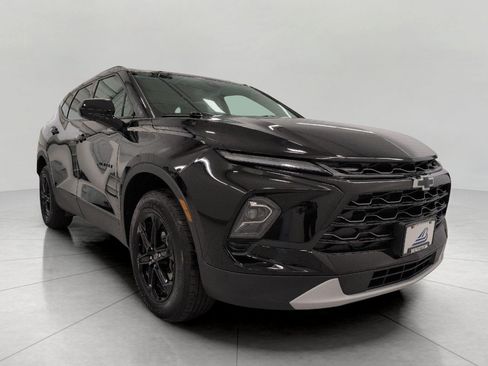 Used 2024 Chevrolet Blazer LT w/ Convenience Package AWD/4WD image 1
