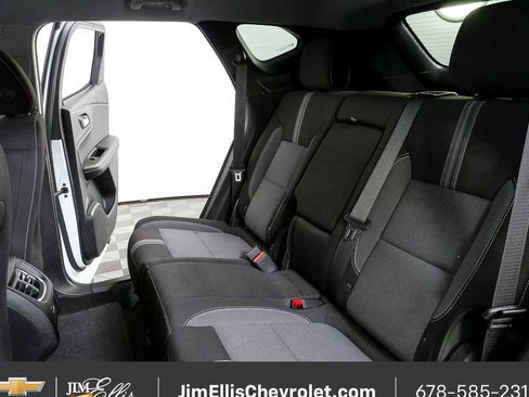 Used 2025 Chevrolet Blazer LT image 18