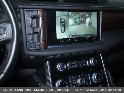 Used 2023 GMC Yukon XL Denali Ultimate AWD/4WD image 27