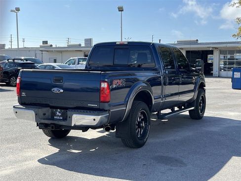 Used 2013 Ford F250 Lariat w/ Chrome Pkg image 5