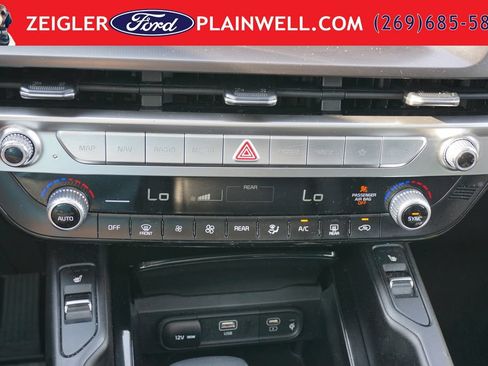Used 2025 Kia Telluride S AWD/4WD image 23