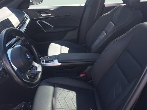Used 2023 BMW X1 xDrive28i w/ Convenience Package AWD/4WD image 6