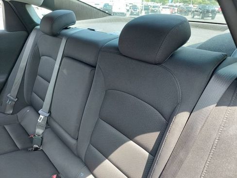 Used 2024 Chevrolet Malibu LT FWD image 15