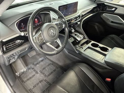 Used 2025 Acura MDX FWD w/ Technology Package image 13