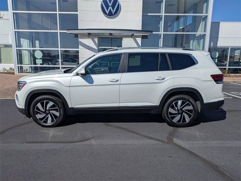 New 2026 Volkswagen Atlas SEL image 8