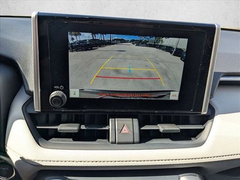 Used 2025 Toyota RAV4 XLE w/ Convenience Package image 13