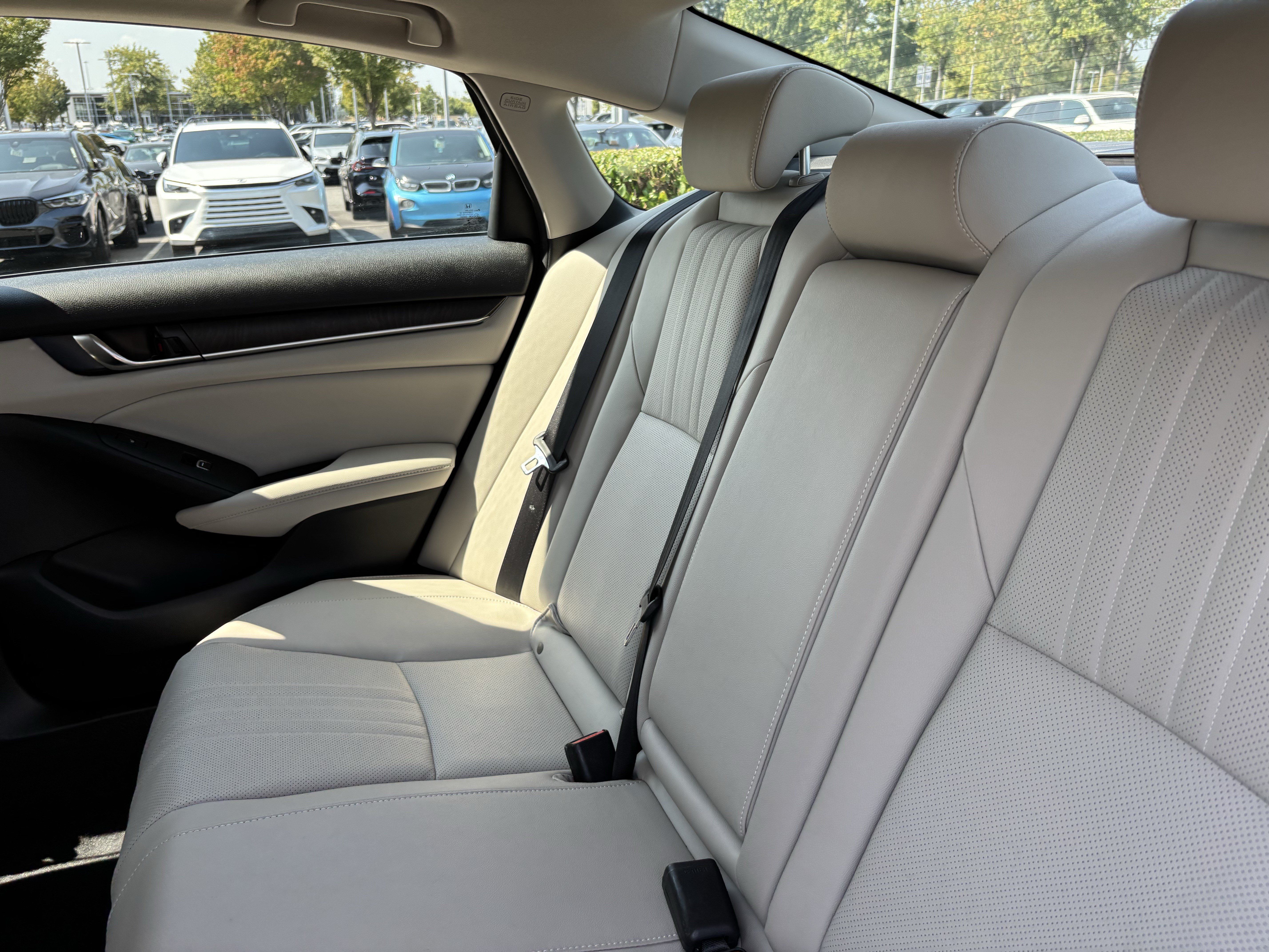 Used 2021 Honda Accord Touring image 33
