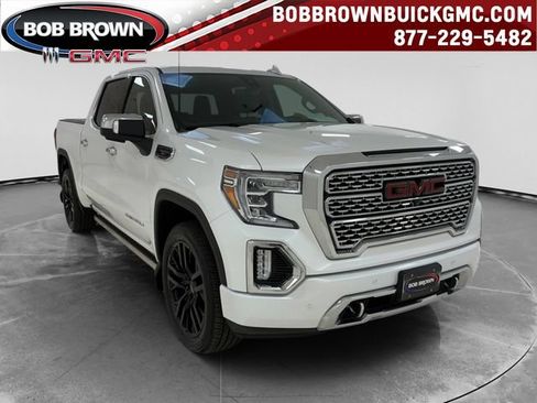 Used 2022 GMC Sierra 1500 Denali w/ Denali Reserve Package AWD/4WD image 1