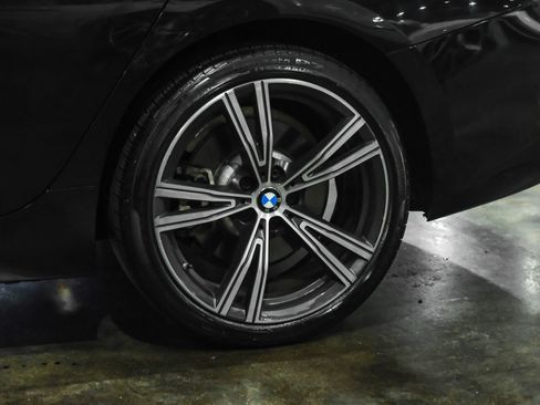 Used 2019 BMW 330i xDrive Sedan w/ Premium Package AWD/4WD image 55