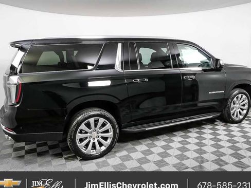 New 2026 Chevrolet Suburban Premier w/ Sun And Tow Package image 30