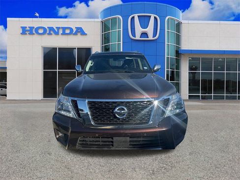 Used 2019 Nissan Armada SL w/ Premium Package image 2
