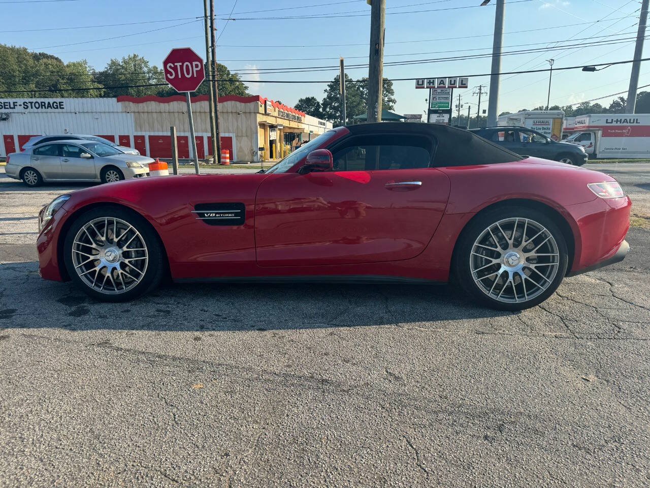 Used 2020 Mercedes-Benz AMG GT Roadster image 3