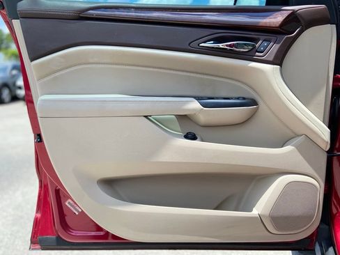 Used 2016 Cadillac SRX Performance w/ Driver Awareness Package FWD image 13