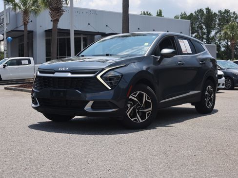Used 2024 Kia Sportage LX AWD/4WD image 1