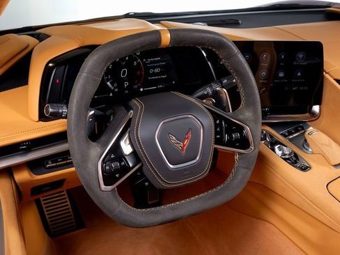 Used 2023 Chevrolet Corvette Stingray Premium Conv w/ Z51 Performance Package image 27