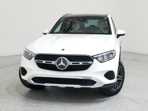 New 2026 Mercedes-Benz GLC 300 image 5