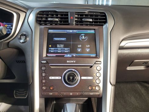 Used 2016 Ford Fusion Titanium image 27