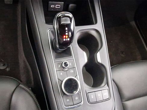 Used 2024 Cadillac XT4 Premium Luxury image 20