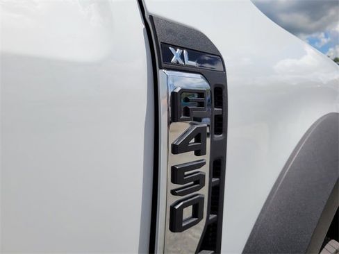 New 2025 Ford F450 XL w/ XL Chrome Package image 37