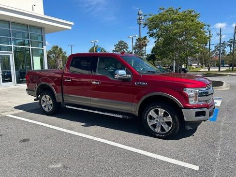 Used 2018 Ford F150 Lariat w/ Equipment Group 502A Luxury AWD/4WD image 7