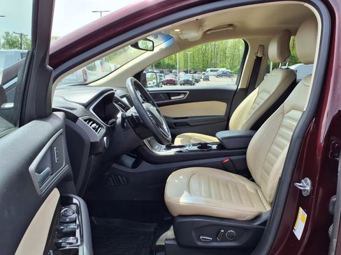 Used 2018 Ford Edge SEL w/ Equipment Group 201A AWD/4WD image 15