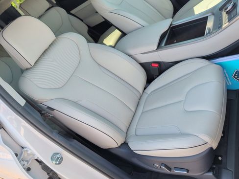 Used 2025 Hyundai Palisade Calligraphy image 28