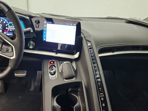 Used 2024 Chevrolet Corvette Z06 image 18