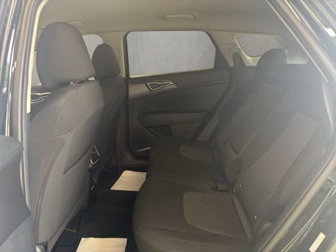 New 2026 Kia Sportage LX w/ LX Convenience Package AWD/4WD image 4