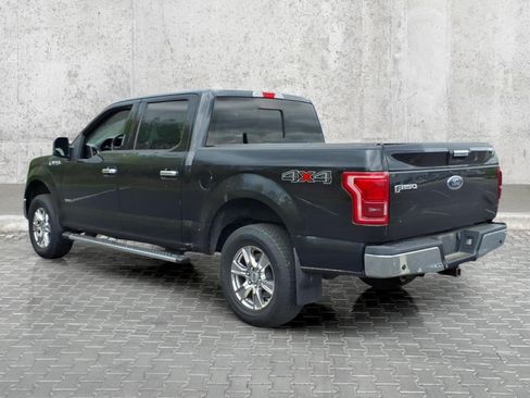 Used 2015 Ford F150 XLT w/ Equipment Group 302A Luxury AWD/4WD image 8