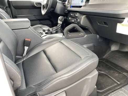 New 2026 Ford Bronco Badlands AWD/4WD image 12