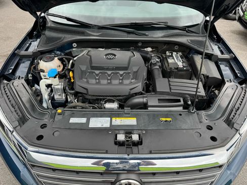 Used 2022 Volkswagen Passat 2.0T SE image 34