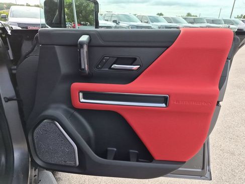 New 2026 GMC Hummer EV 3X w/ Carbon Fiber Edition Package AWD/4WD image 37