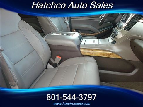 Used 2016 GMC Yukon XL Denali w/ Open Road Package AWD/4WD image 22
