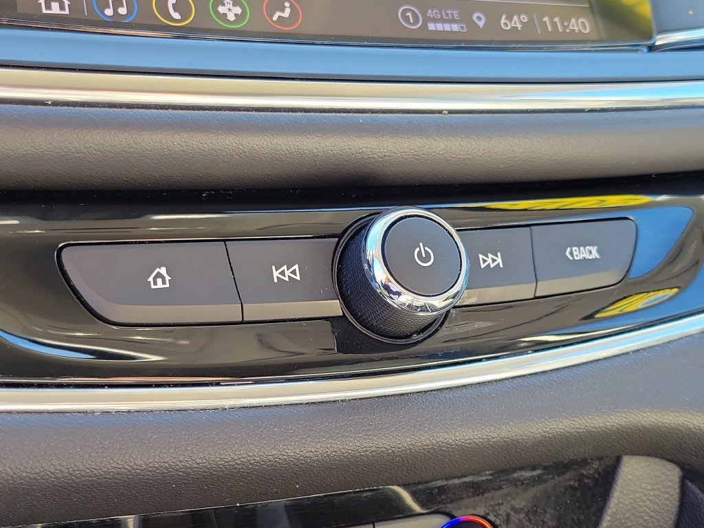Used 2023 Buick Enclave Essence FWD image 29