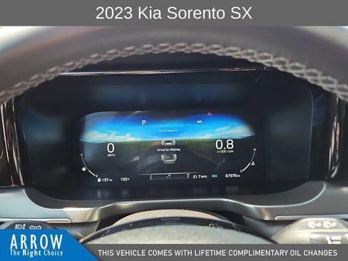 Used 2023 Kia Sorento SX AWD/4WD image 26