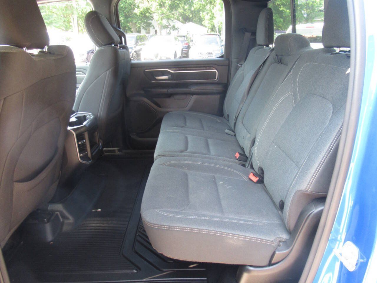 Used 2021 RAM 1500 Big Horn AWD/4WD image 17