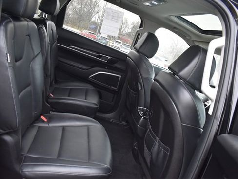 Certified 2024 Kia Telluride S w/ S Sunroof Package image 15