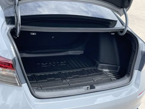 Used 2026 Honda Civic Si image 30