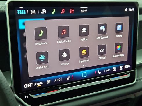 New 2026 Volkswagen Tiguan SE R-Line image 30