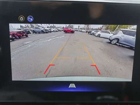 New 2026 Chevrolet Equinox ACTIV w/ Convenience Package III image 22